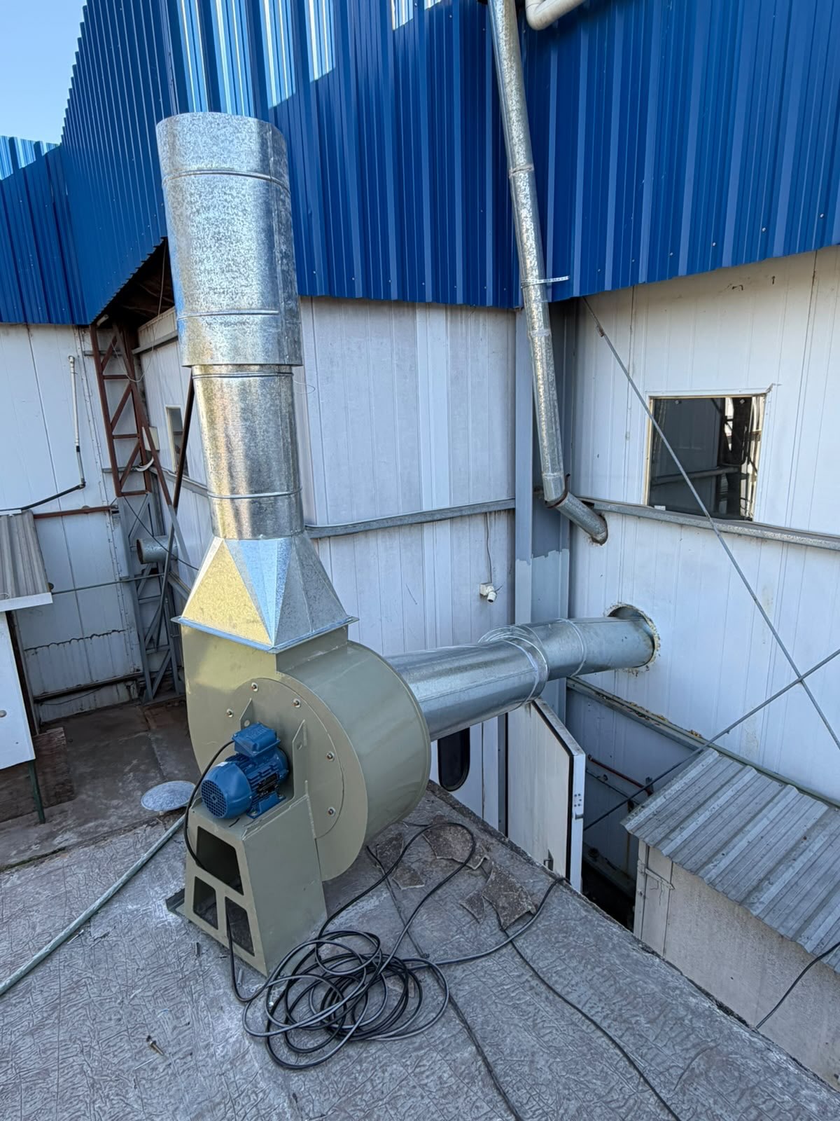 Industrial air extraction system installation in Kenya