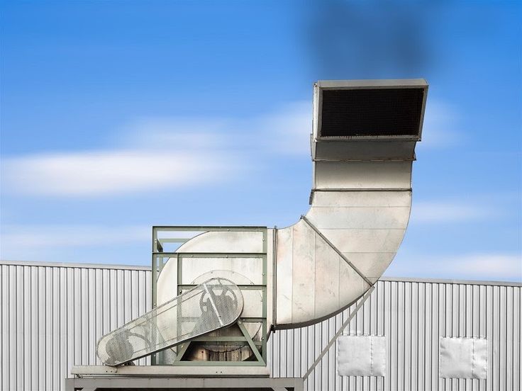 Heavy-duty industrial dust collector centrifugal blower for dust extraction systems in woodworking, grain processing, cement, and manufacturing industries in Kenya.