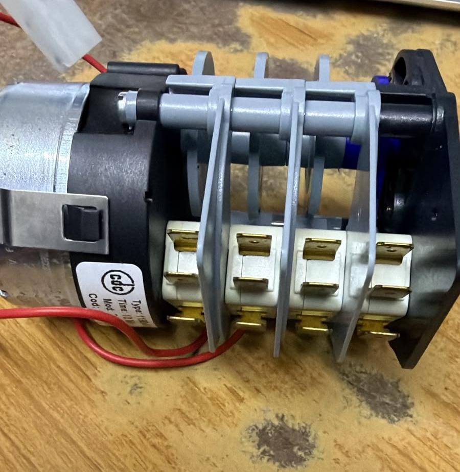 Commercial ice maker timer for ice-making machines in Kenya