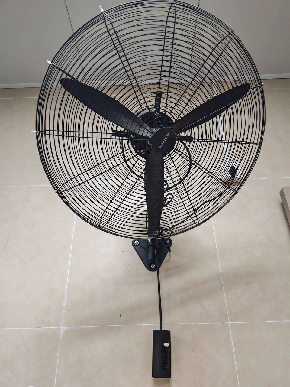 Wall mounted industrial fan for sale in Kenya